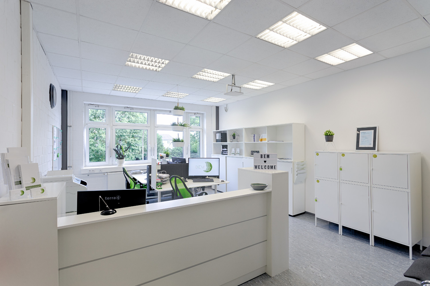 Foto Empfang und Büro